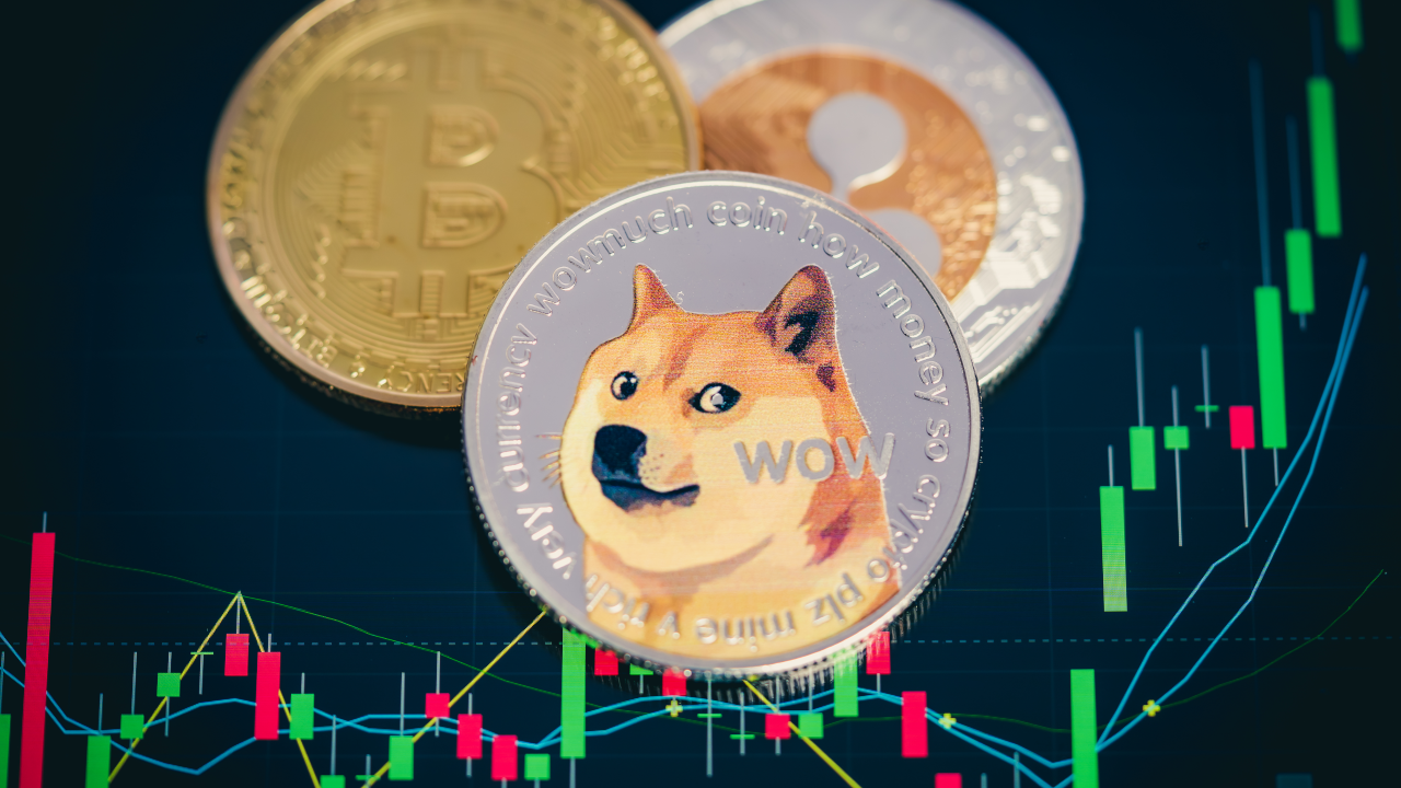 Bitcoin, Dogecoin and XRP Rebound After BTC Falls to Lowest Price in a Month