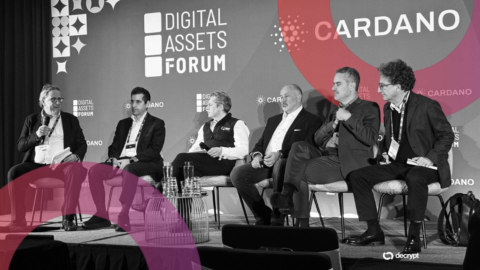 'Bitcoin es ofensivo, Gold es defensivo': Bitwise - Decrypt | Related Crypto Article