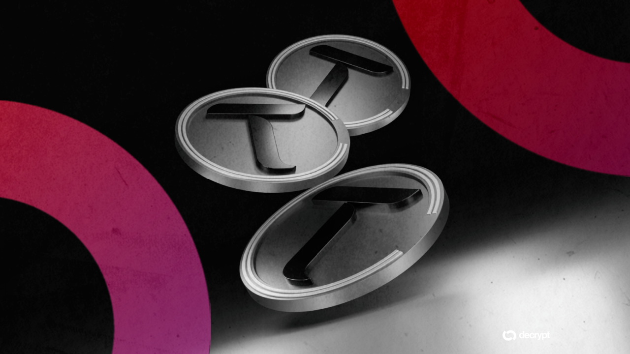 BitTensor AI Token Plunges as Top Builder Departs Over Decentralization Doubts